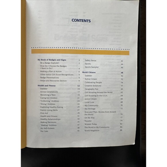 1999 Girl Scout "Badges and Signs" large Paperback Book 252 pages - Picture 6 of 8